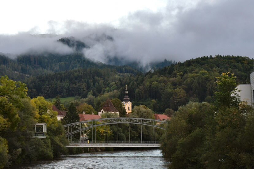 Neue Beleuchtung für die Waasenbrücke in Leoben